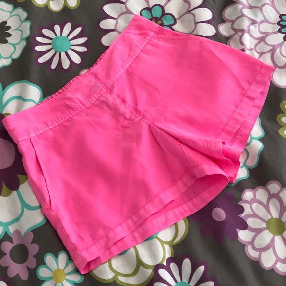 🔥🌶1 hr SALE - Vineyard Vines pink shorts
